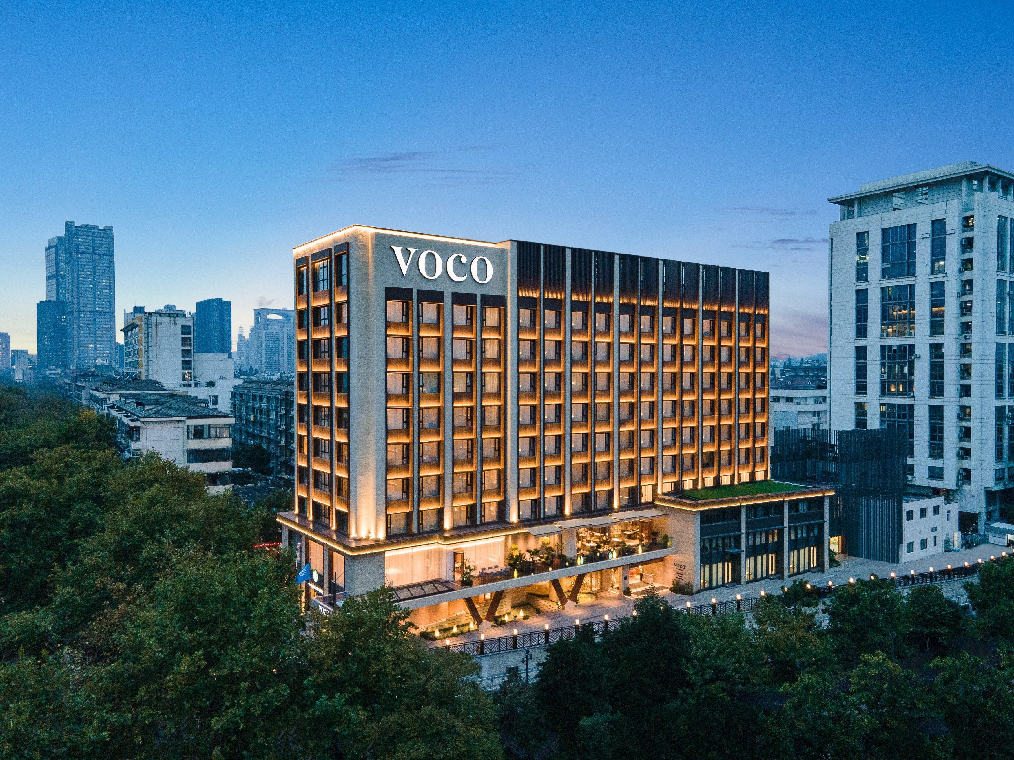 Voco Nanjing Oriental Pearl Hotel Exterior foto